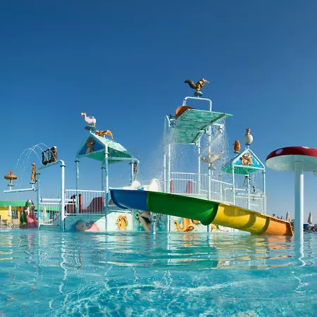 מלון Aquasis De Luxe & 5*