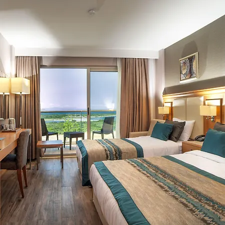 Aquasis De Luxe & Дидим