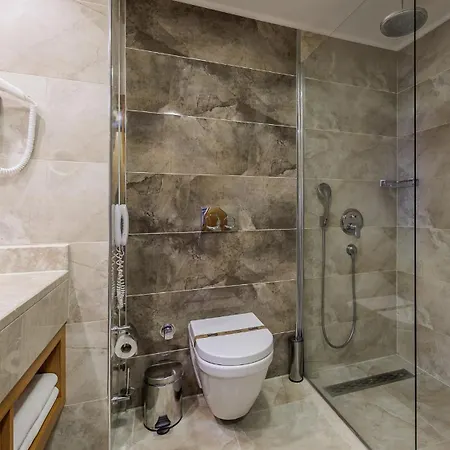 Отель Aquasis De Luxe &