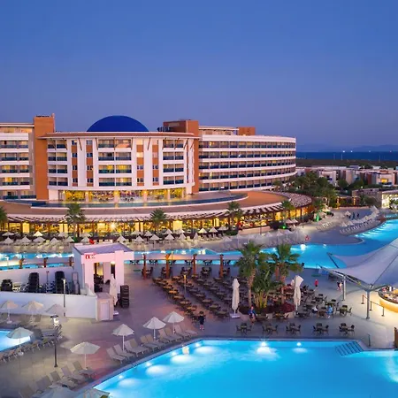 Aquasis De Luxe & Отель 5*