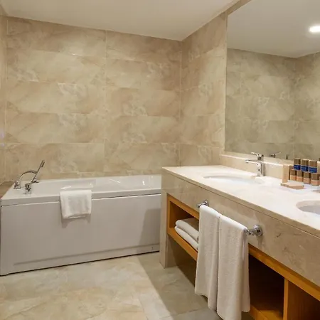 Hotel Aquasis De Luxe &