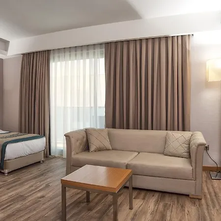 Hotell Aquasis De Luxe &