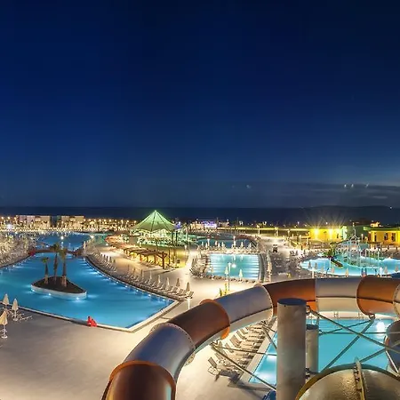 Aquasis De Luxe & Отель