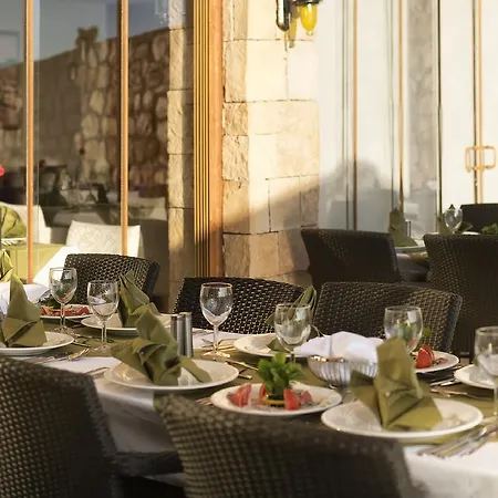 Aquasis De Luxe & Отель