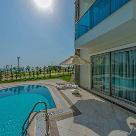 Aquasis De Luxe & Hotell Didim