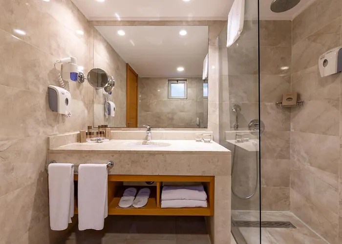 Aquasis Deluxe & Spa Hotel 5*