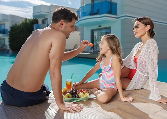 Aquasis Deluxe & Spa 5*