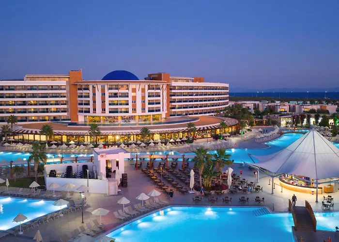 Aquasis Deluxe & Spa Hotel 5*