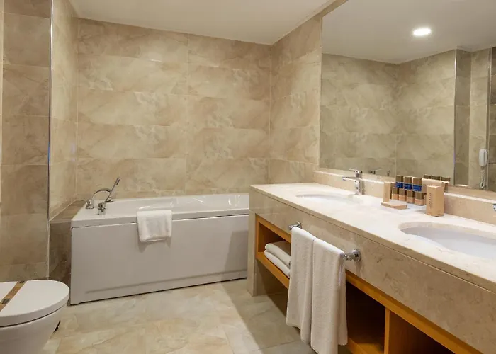 Hotel Aquasis De Luxe &