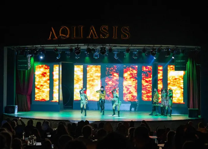 Aquasis De Luxe & Hotel