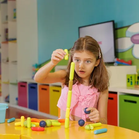 Aquasis De Luxe & Otel 5*