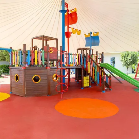 Otel Aquasis De Luxe &