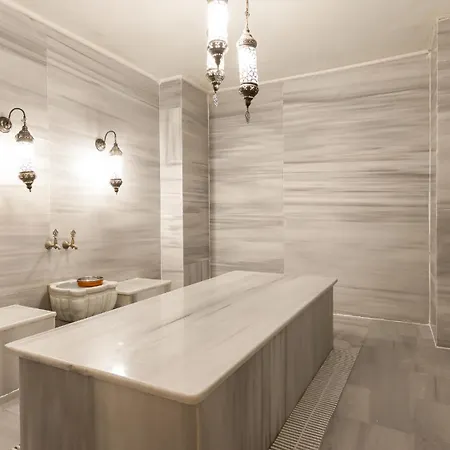 Otel Aquasis De Luxe &