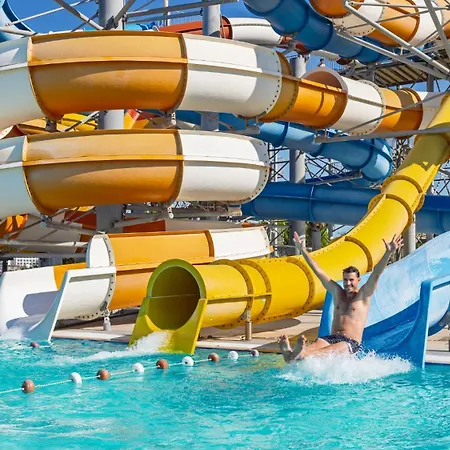 Aquasis De Luxe & Szálloda 5*