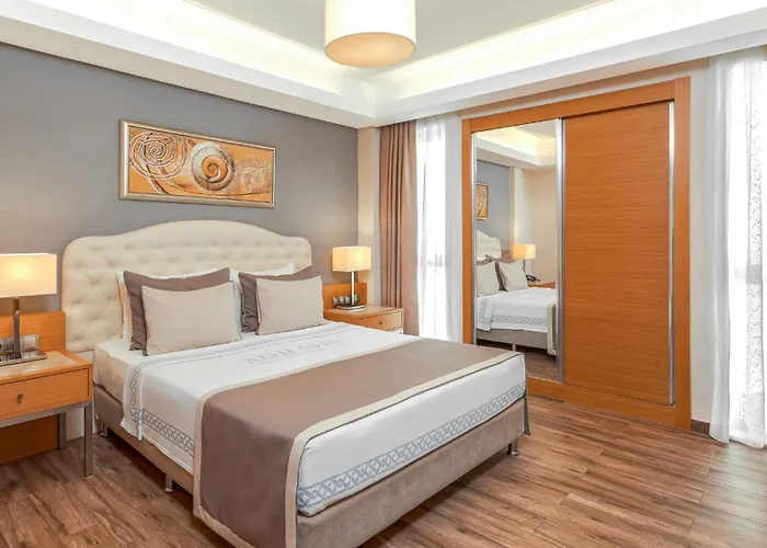 Aquasis Deluxe & Spa Hotel 5*